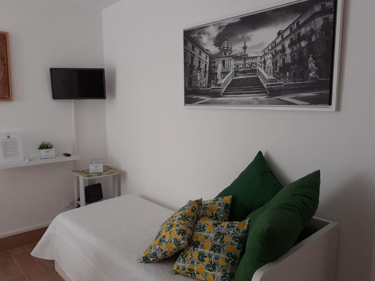 La Camera Di Stella - Ai Normanni Hotell Palermo Eksteriør bilde